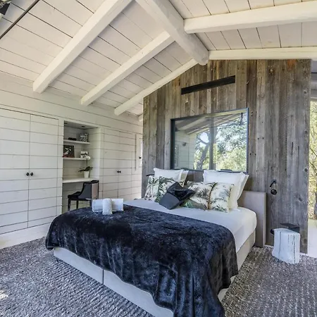 Maison D'Une Chambre Avec Piscine Partagee Jacuzzi Et Terrasse A Porto Vecchio A 6 Km De La Plage Semesterbostad